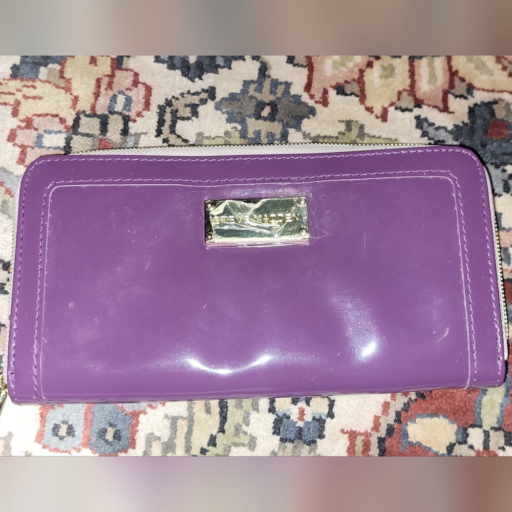 Steve Madden Glossy Purple Wallet